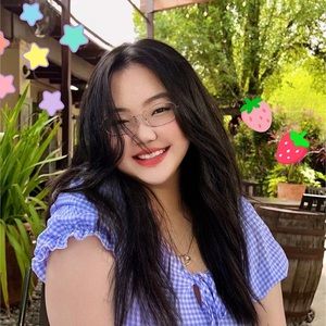 Meet your Posher, Angeli